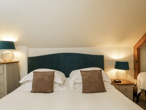 1 bedroom, individually decorated, individually furnished, free WiFi - The Old Reading Room (Chipping Norton)