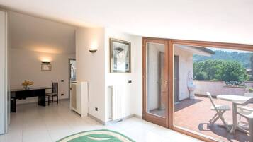 1 bedroom, laptop workspace, free WiFi, bed sheets