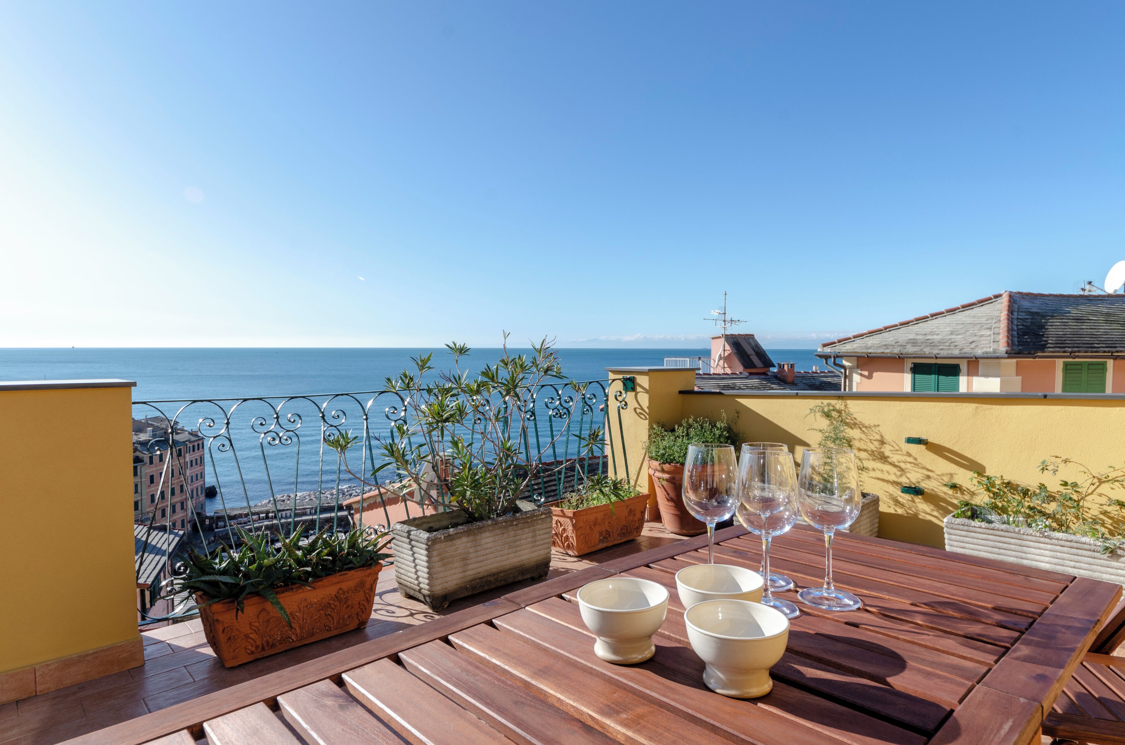 Apartment, 1 Doppelbett und Schlafsofa, Terrasse, Meerblick | Terrasse/Patio