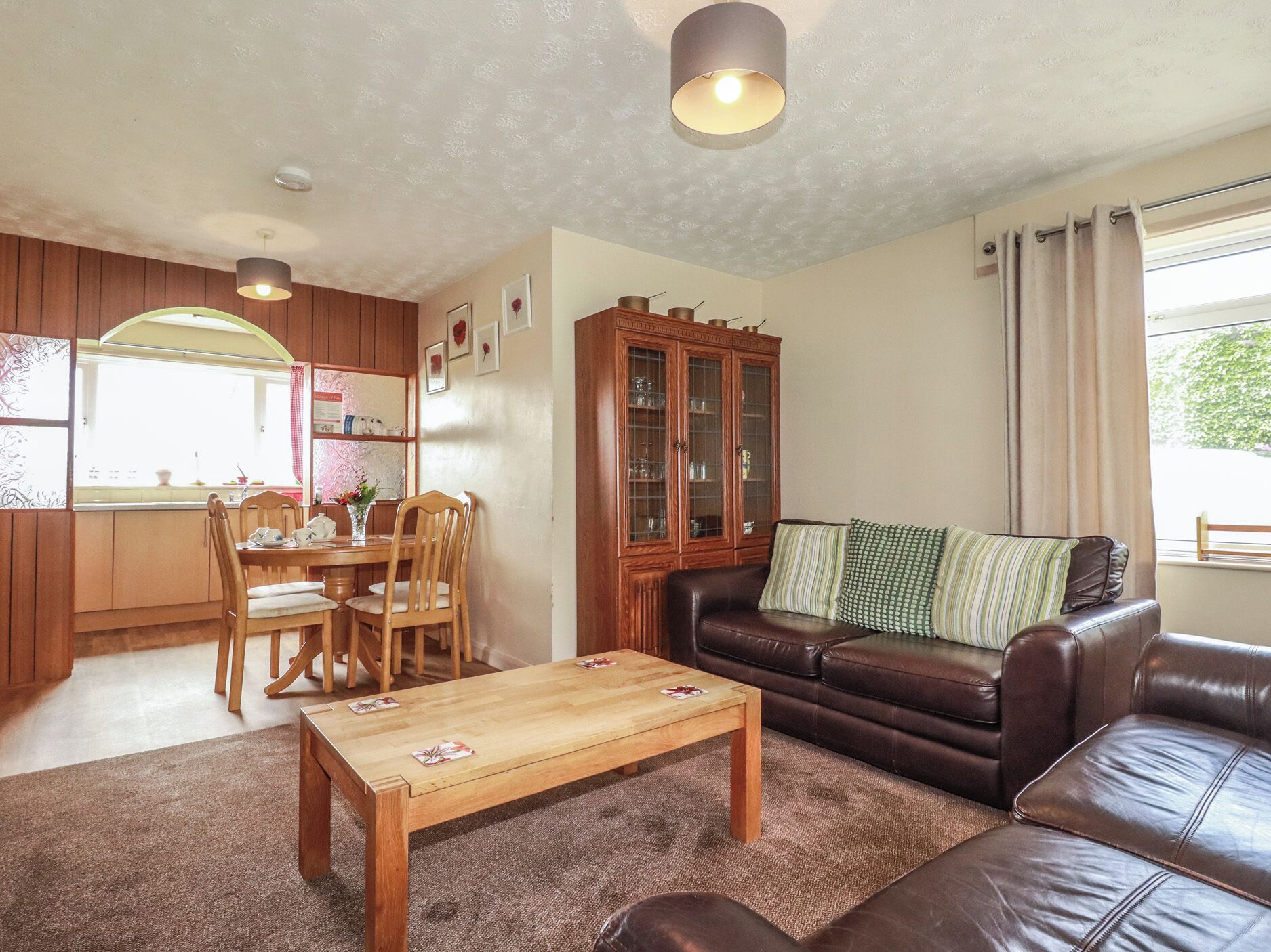Cottage | Living area