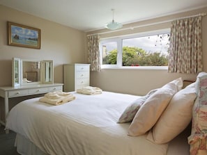 3 bedrooms, individually decorated, individually furnished, free WiFi