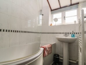 Cottage | Bathroom - Appin Cottage (Chipping Norton)