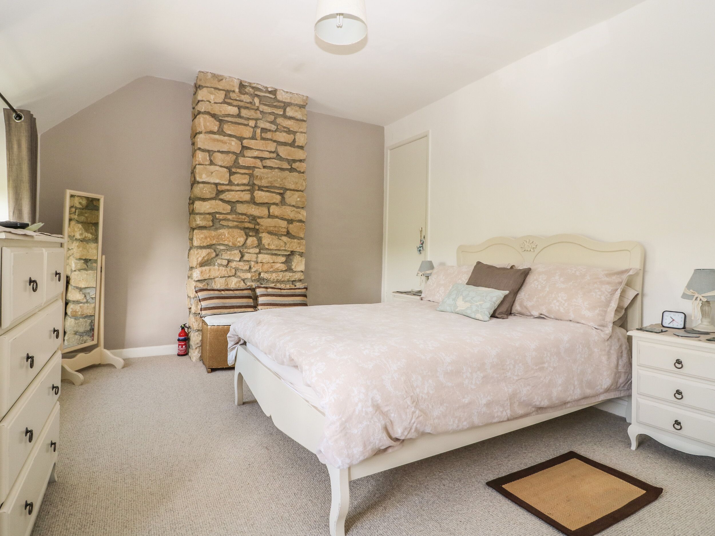 Casa de campo | 1 dormitorio, decoración individual, mobiliario individual y wifi gratis