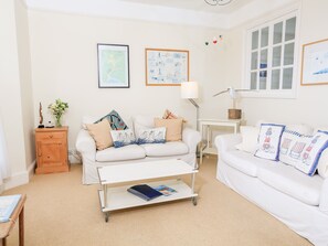 Cottage | Interior - 2 North Crest House (Salcombe)