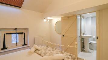 4 chambres, décoration personnalisée, ameublement personnalisé