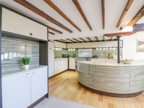 Cottage | Dapur peribadi | Mesin basuh pinggan mangkuk