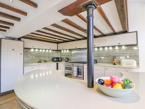 Casa de campo | Cocina privada | Lavavajillas y utensilios de cocina