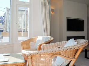 Cottage | Living area - Seagulls (Salcombe)