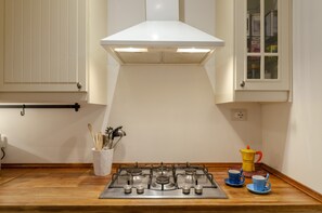 Apartment, 2 Schlafzimmer, 2 Bäder | Eigene Küche | Kühlschrank, Mikrowelle, Ofen, Herdplatte