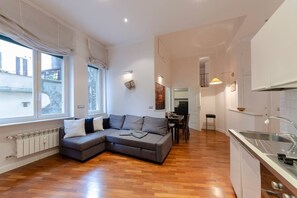 Apartment, 1 Bedroom | Living room | Flat-screen TV - JOIVY Lovely Flat Vicino AL Mare (Genoa)