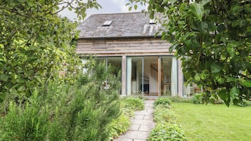 Cottage | Exterior