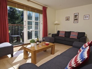 Living room - 1 Combehaven (Salcombe)