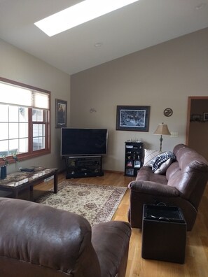 Smart TV, DVD player