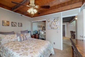 1 bedroom, internet, bed sheets