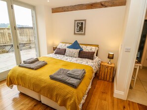 Cottage | 3 bedrooms, individually decorated, individually furnished, free WiFi