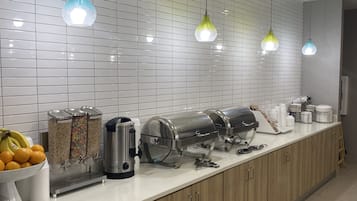 Free on-the-go breakfast on weekdays