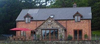 เพ็นตรีโกอิซาฟ