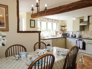 Cottage | Private kitchen