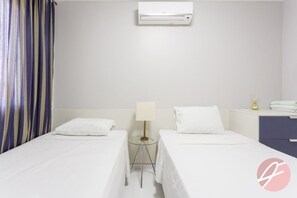 Apartemen Comfort | 3 kamar tidur, setrika/meja setrika, dan Wi-Fi gratis