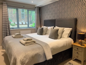 2 chambres, bureau, fer et planche Ă repasser, Wi-Fi gratuit