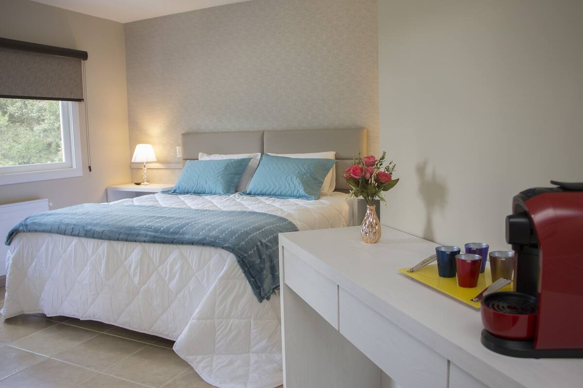 Standard Double or Twin Room, 1 King Bed with Sofa bed | Premium bedding, minibar, in-room safe, blackout drapes