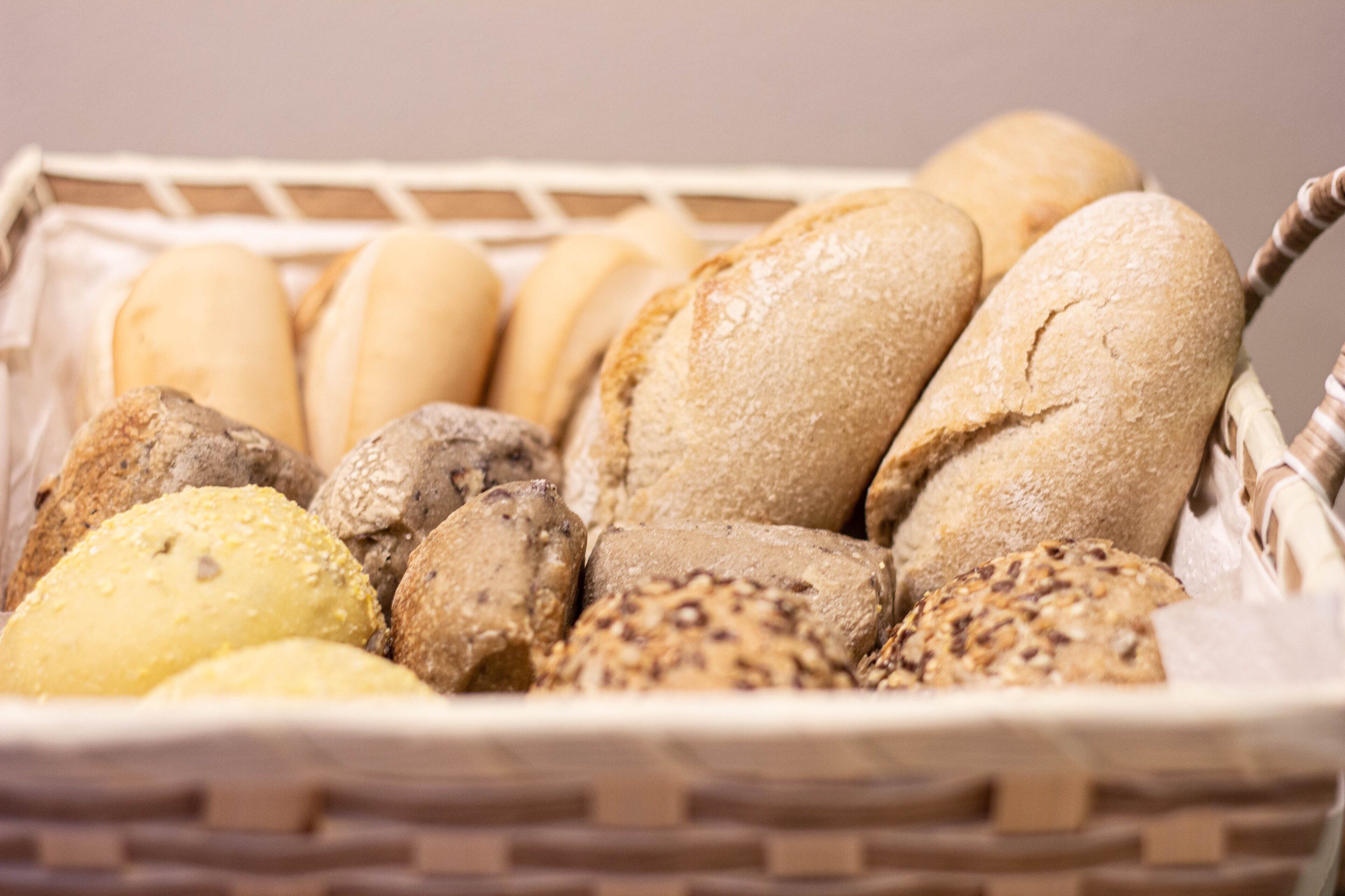 free daily full breakfast