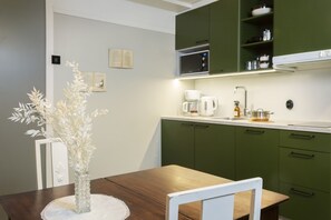 Superior Double Room | Private kitchen