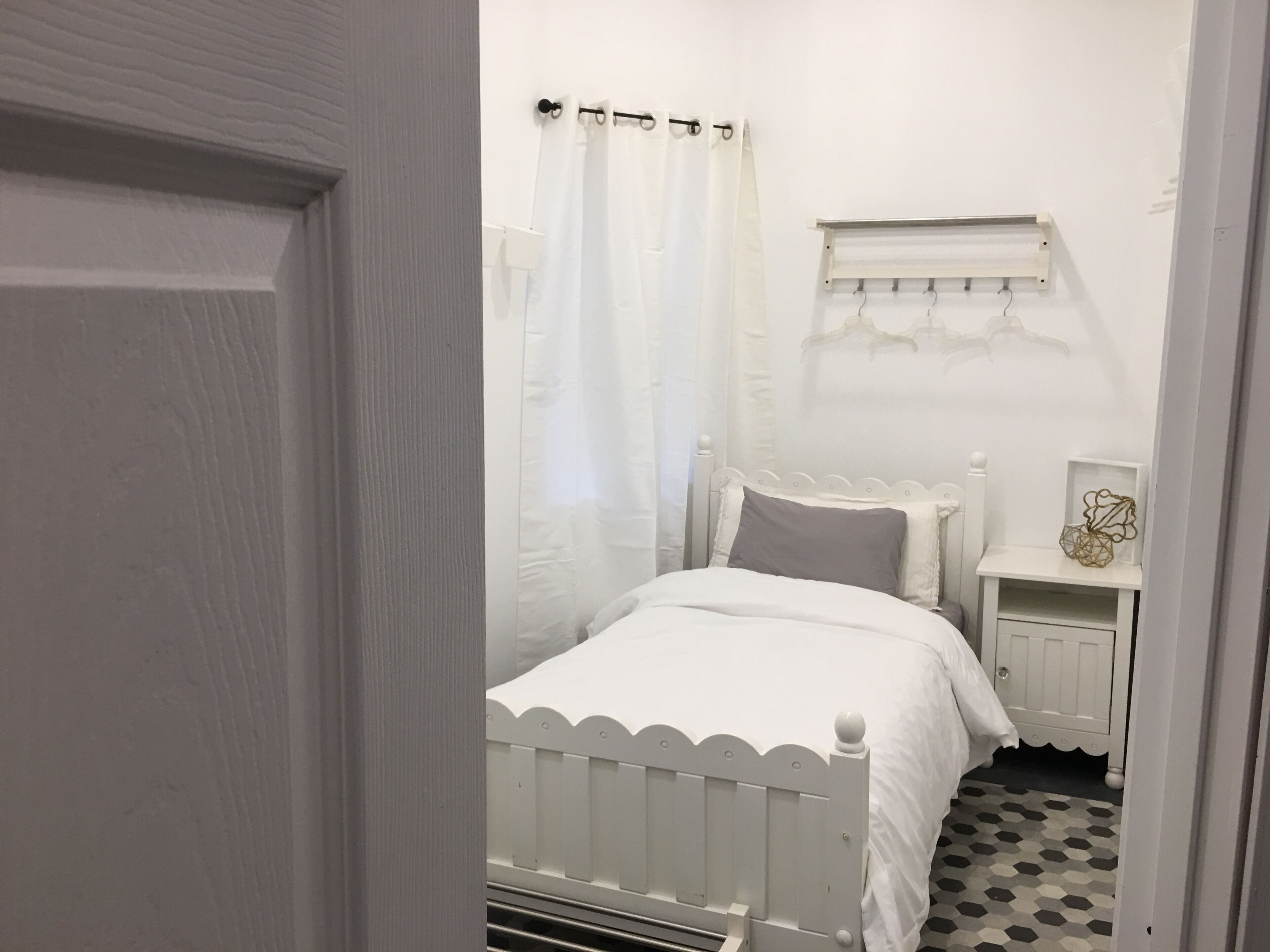 Executive Apartment, 2 Bedrooms, Kitchen, City View | Langsir/tirai gelap terus, seterika/papan seterika, Wi-fi percuma 