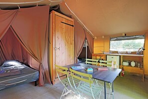 Comfort Tent | Cribs/infant beds