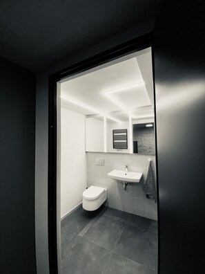 Bathroom - River Boulevard Loft (Kraków)
