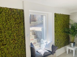 Deluxe-huoneisto | 1 makuuhuone, yksilöllisesti sisustettu, yksilöllisesti kalustettu