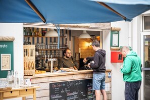 Restaurant - Huttopia Ile de Ré - Chardons bleus (Fontvieille)
