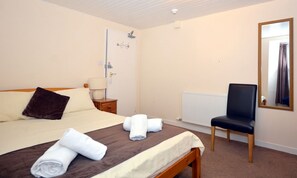 Doppelzimmer, mit Bad