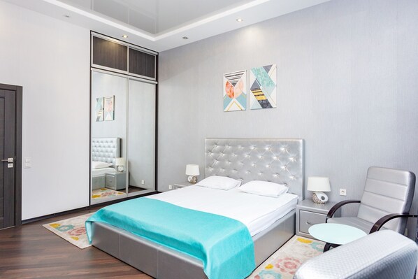 Comfort Apartment | 2 bedrooms, iron/ironing board, free WiFi, bed sheets - MinskLux Apartments 2 bedrooms on Nezavisimosti ave. 16 (Minsk)