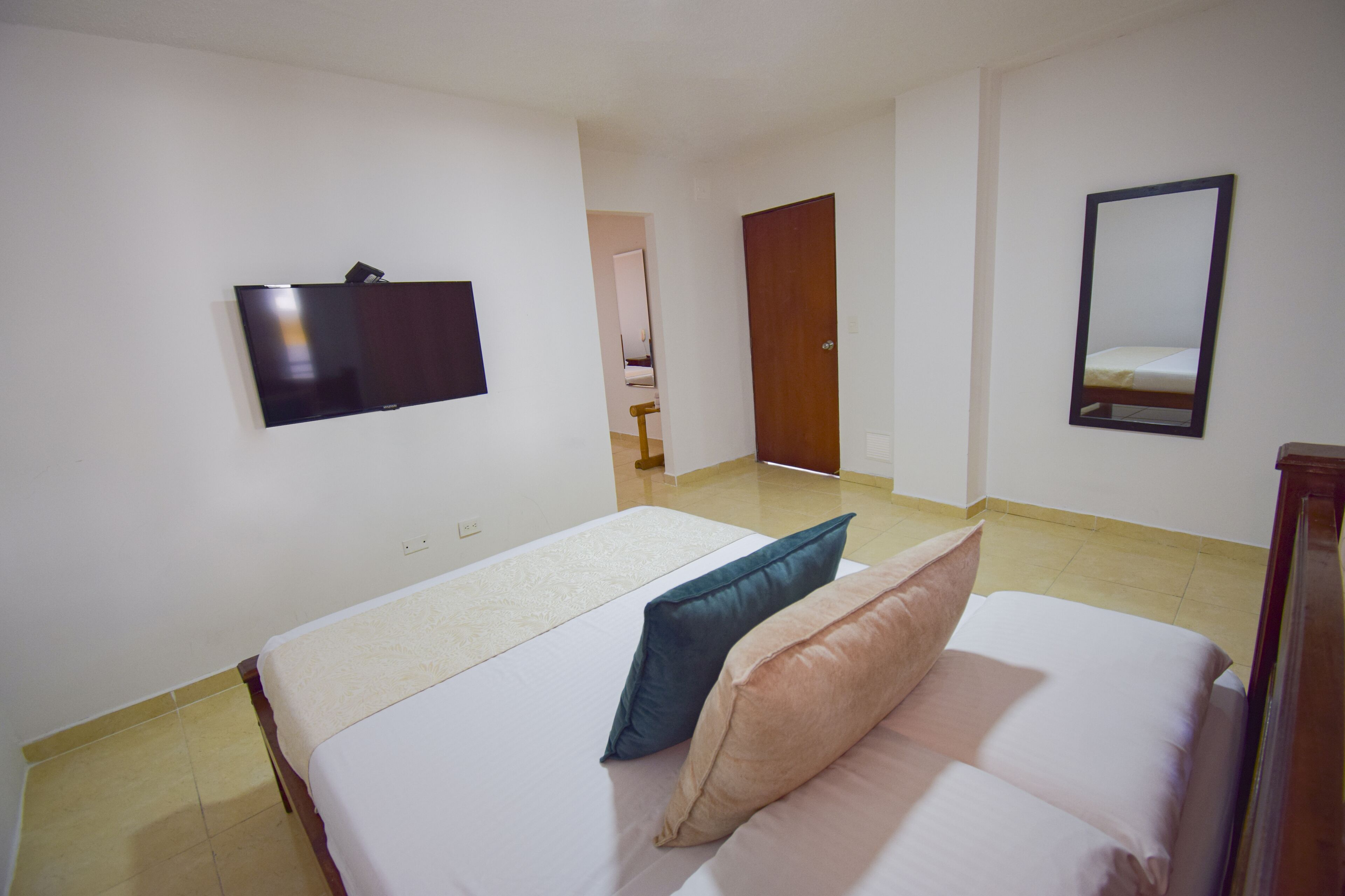 Photo - Hotel Toledo Plaza