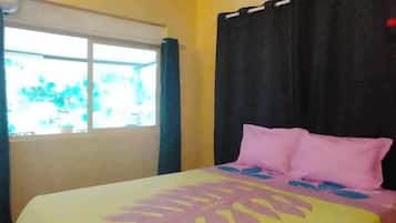 Blackout drapes, free WiFi, bed sheets