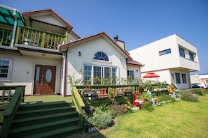 숙박 시설 정면