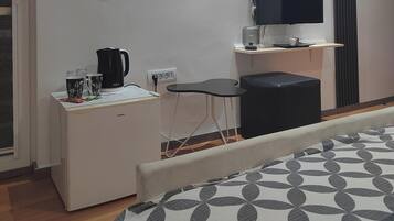 Kamar Double, balkon, pemandangan danau | Wi-Fi gratis dan seprai linen