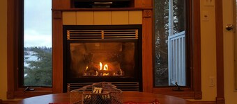 Snug Harbor Inn - Luxury Cottage 4