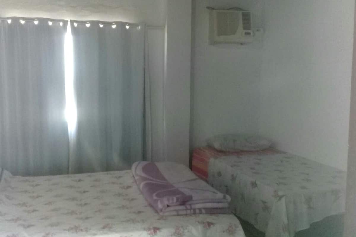 Habitación básica, 1 habitación, vista a la playa, frente al mar | Wifi gratis