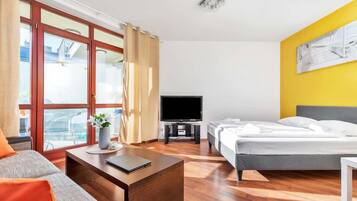 Bügeleisen/Bügelbrett, WLAN, Bettwäsche