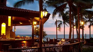 Restaurant - Villa del Palmar Flamingos Beach Resort & Spa (Nuevo Nayarit)