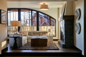 Lobby - Madeline Hotel And Residences, Auberge Resorts (Telluride)
