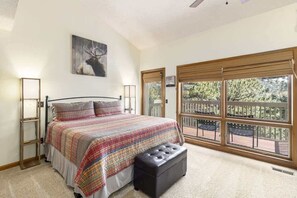 3 dormitorios, tabla de planchar con plancha, cuna de viaje y wifi