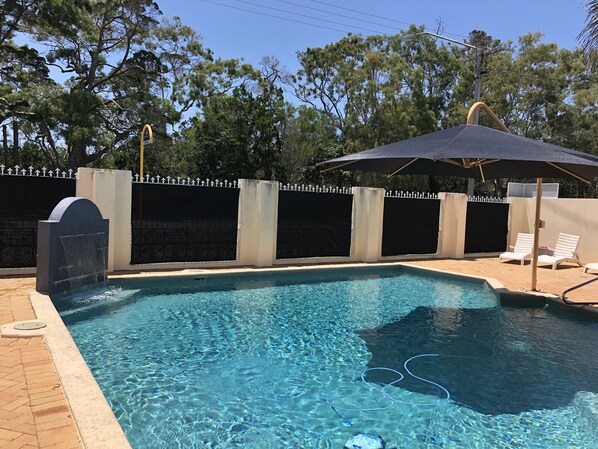 Outdoor pool, pool loungers