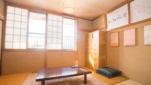 Traditional Room (Japanese Style) | Wi-fi percuma 