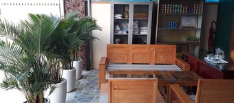Bong Mai Hotel