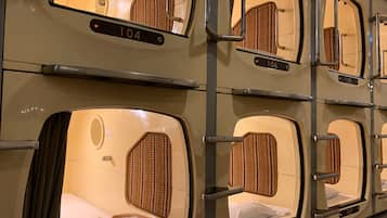 Capsule Room for Men | Free WiFi, bed sheets