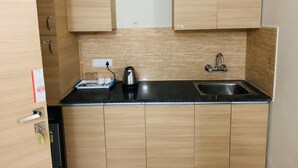 Unclassified image, 2 of 7, button - Hotel Shyam Basera (Mathura)