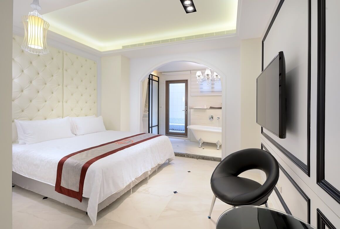 Honeymoon Double Room | Television
